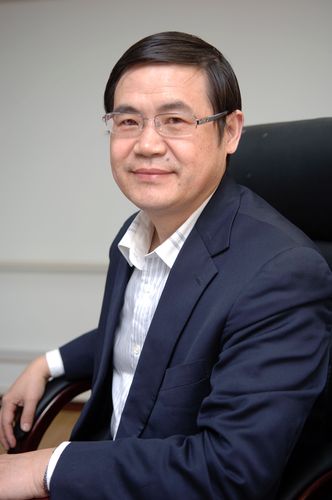 潘家华